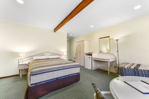 William Macintosh Motor Lodge - Grafton Accommodation 23