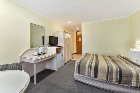 William Macintosh Motor Lodge - Grafton Accommodation 16