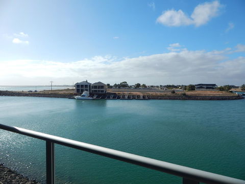 Wallaroo Marina Executive Apartments - Grafton Accommodation 18