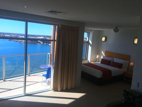Wallaroo Marina Luxury Apartment - Grafton Accommodation 18