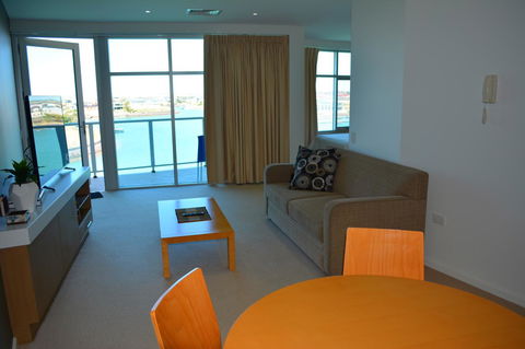 Wallaroo Marina Luxury Apartment - Grafton Accommodation 5