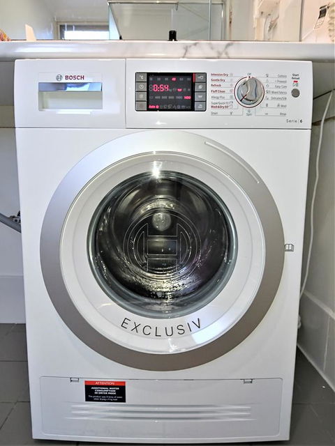 Hi 5 Glenelg Studio Apartment - Grafton Accommodation 10