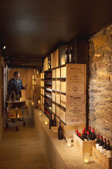 Mayfair Hotel - Grafton Accommodation 24