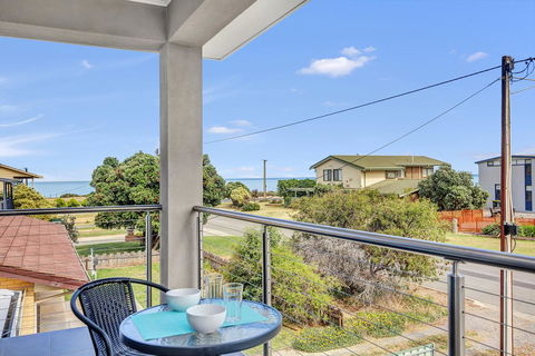 Eastern Breeze - Grafton Accommodation 22