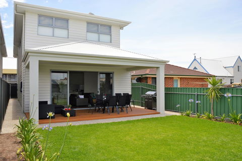 Eastern Breeze - Grafton Accommodation 14