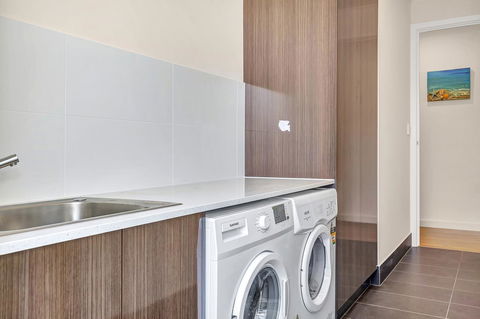 Eastern Breeze - Grafton Accommodation 21