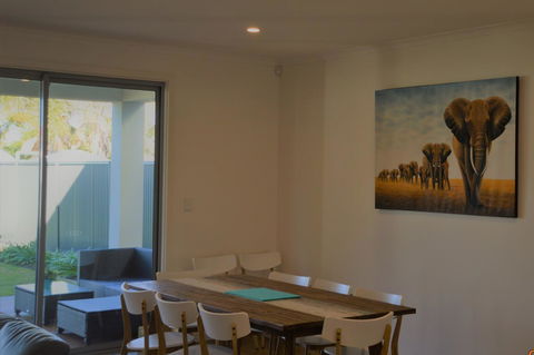 Eastern Breeze - Grafton Accommodation 4