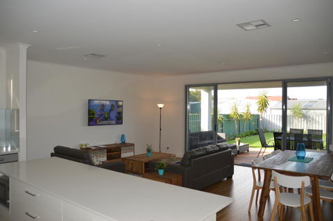 Eastern Breeze - Grafton Accommodation 20