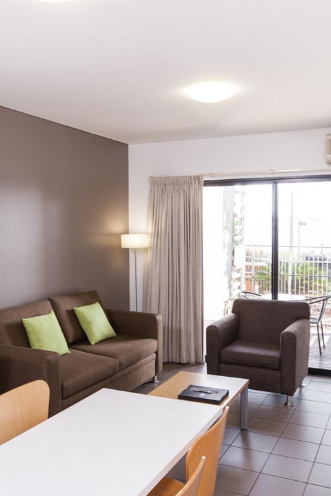 Majestic Oasis Apartments - Grafton Accommodation 17