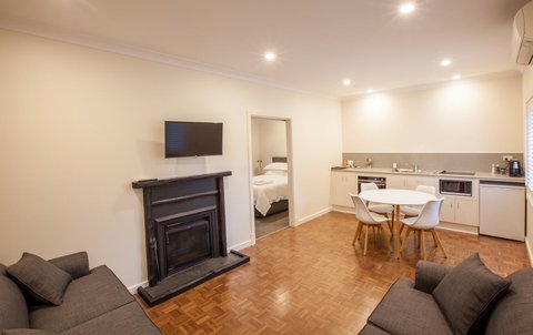 The Mill Apartments Clare Valley - Grafton Accommodation 4