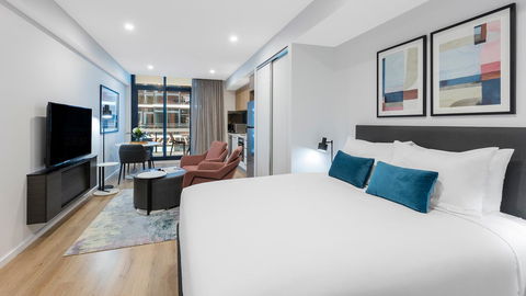 Avani Adelaide Residences - Grafton Accommodation 4