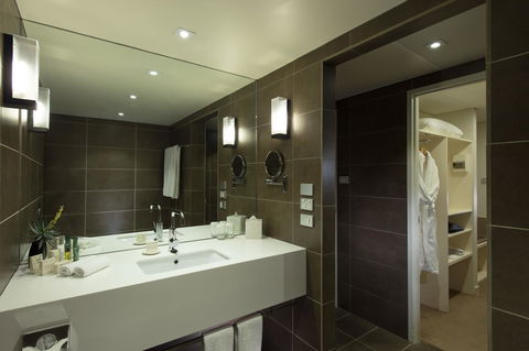 Hilton Adelaide - Grafton Accommodation 6