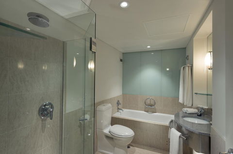 Hilton Adelaide - Grafton Accommodation 17