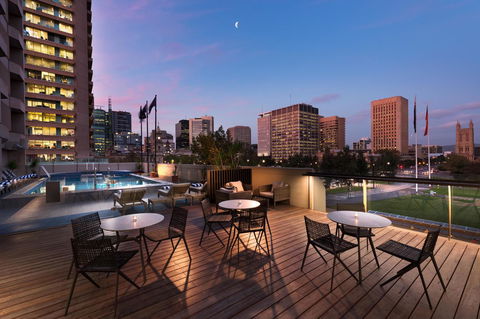 Hilton Adelaide - Grafton Accommodation 3
