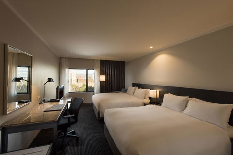 Hilton Adelaide - Grafton Accommodation 14