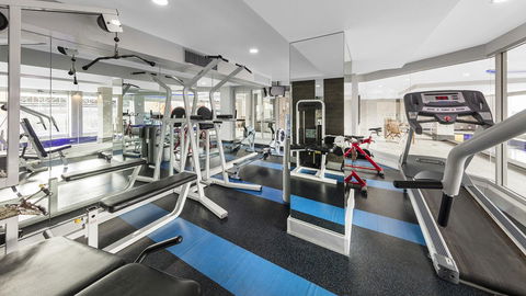 Oaks Adelaide Embassy Suites - Grafton Accommodation 5