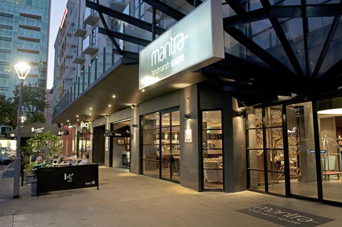 Mantra Hindmarsh Square - Grafton Accommodation 0