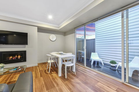 Aloha Central Luxury Apartments - Grafton Accommodation 24