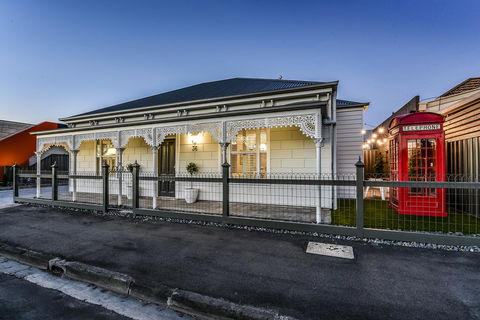 Aloha Central Luxury Apartments - Grafton Accommodation 19
