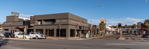 Astor Inn - Grafton Accommodation 18