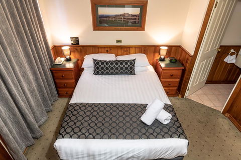 Astor Inn - Grafton Accommodation 5