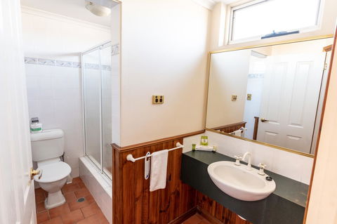 Astor Inn - Grafton Accommodation 14
