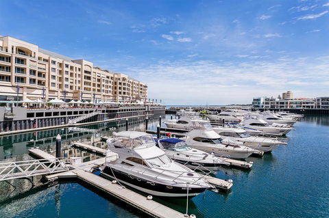 Heart Of Glenelg BnB - Grafton Accommodation 22