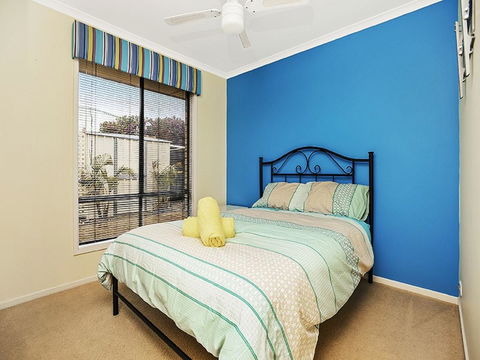 Lakeside - Encounter Bay - Grafton Accommodation 10
