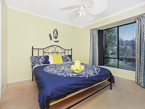 Lakeside - Encounter Bay - Grafton Accommodation 9