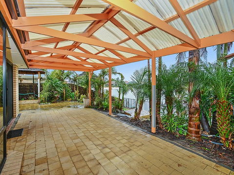 Lakeside - Encounter Bay - Grafton Accommodation 18