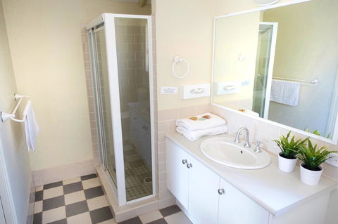 SkyView Villa - Grafton Accommodation 18