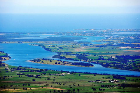 SkyView Villa - Grafton Accommodation 13