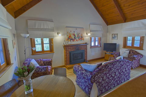 Tanunda Cottages - Grafton Accommodation 4