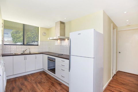 The Dolphins Beachfront Apartments - Grafton Accommodation 16