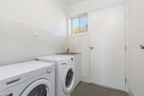 32 West B&B - Grafton Accommodation 23