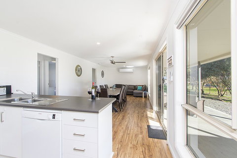 32 West B&B - Grafton Accommodation 18