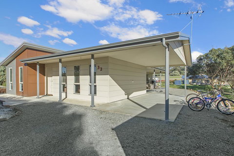 32 West B&B - Grafton Accommodation 24