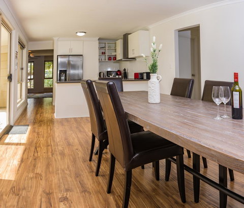 32 West B&B - Grafton Accommodation 0