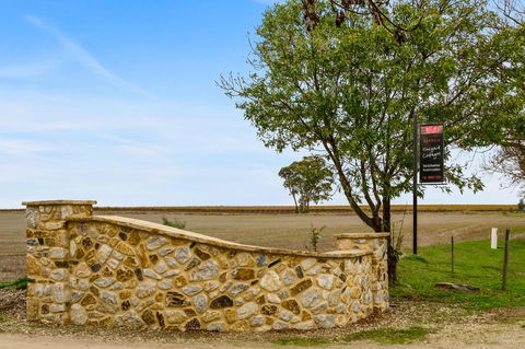 Barossa Vineyard Cottages - Grafton Accommodation 9