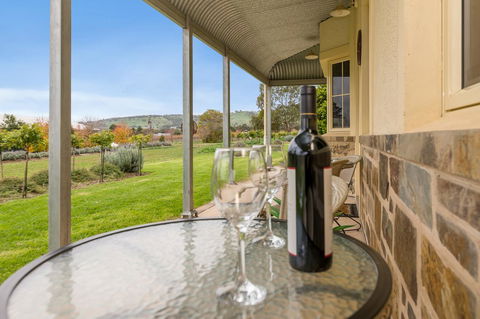 Barossa Vineyard Cottages - Grafton Accommodation 23