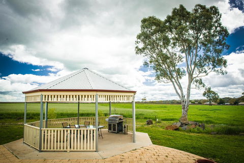 Barossa Vineyard Cottages - Grafton Accommodation 42
