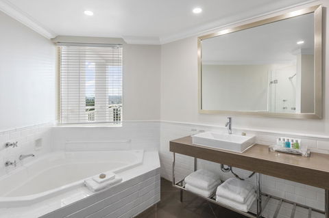 Crowne Plaza Terrigal Pacific, An IHG Hotel - Grafton Accommodation 37