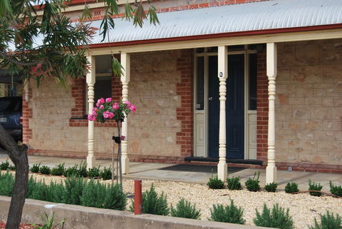 Jacaranda Cottage - Grafton Accommodation 13