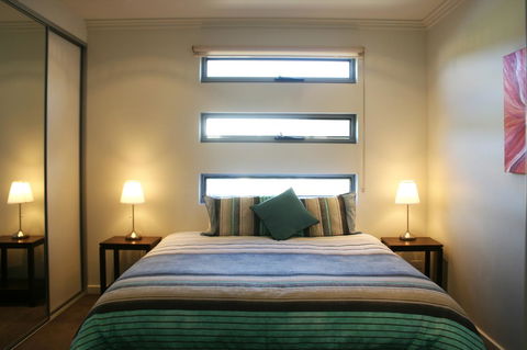 Penneshaw Oceanview Apartments - Grafton Accommodation 8