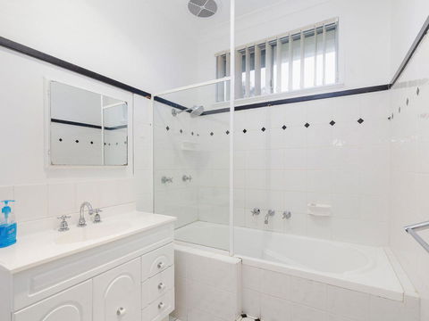 Wyvern - Grafton Accommodation 3