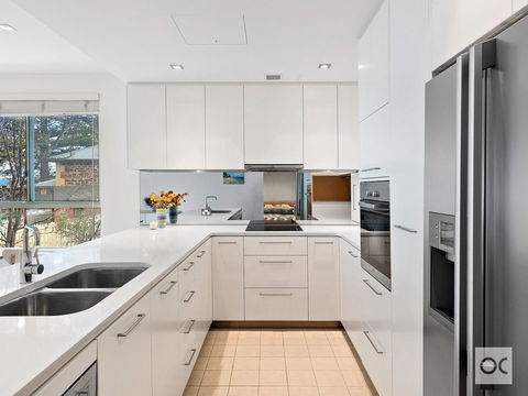 Breeze Beachfront Apartment - Grafton Accommodation 39
