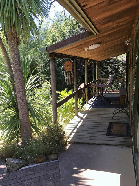 Hilltop - Grafton Accommodation 0