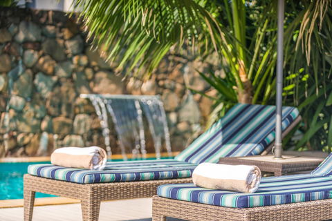 Bayview Beachfront Apartments, In Town Right On The Beach - Grafton Accommodation 4