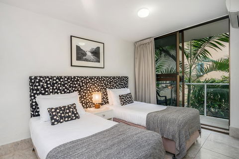 Bayview Beachfront Apartments, In Town Right On The Beach - Grafton Accommodation 39