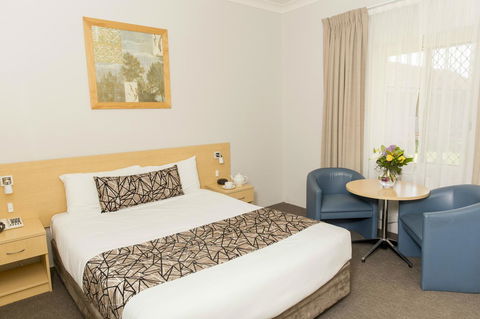 Bathurst Motor Inn - Grafton Accommodation 3